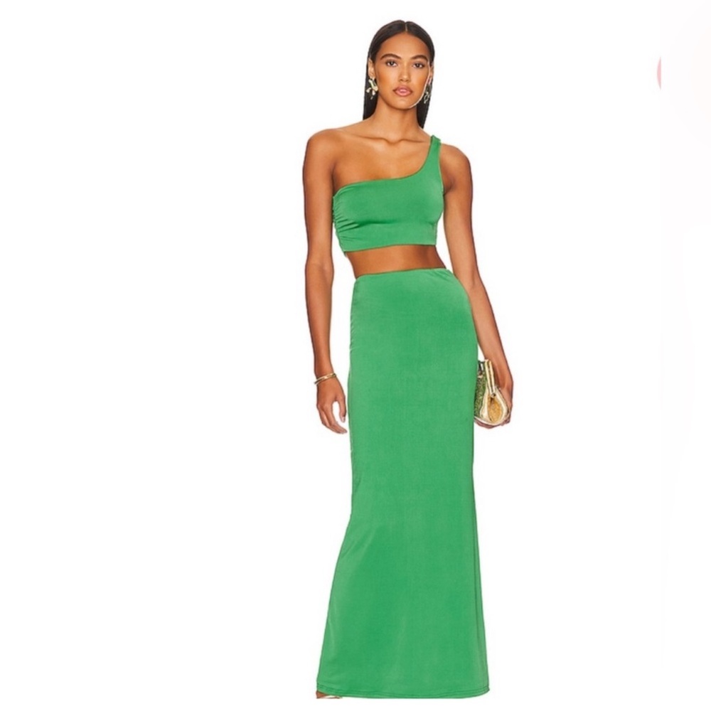 REVOLVE Remi green 2 piece skirt crop top set